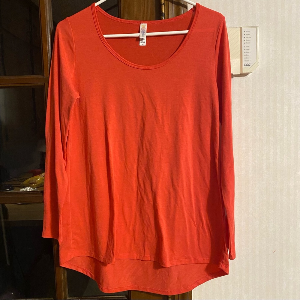 Lularoe Lynnae Long Sleeve Tunic